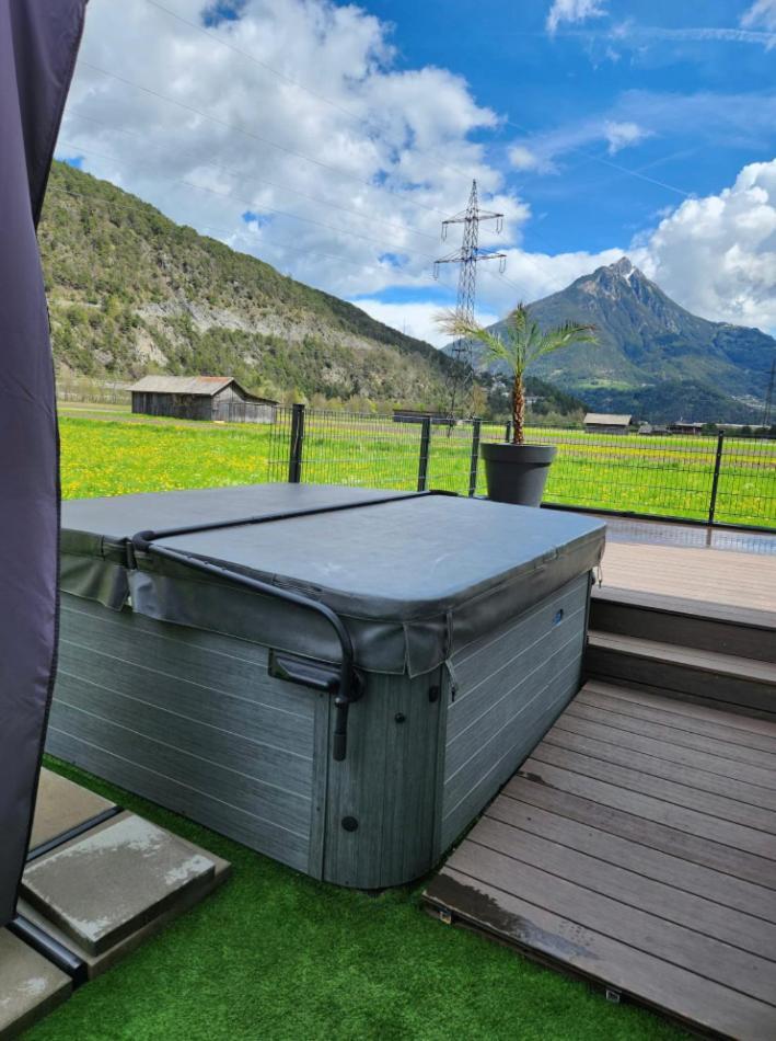 Deluxefort Fuer 10 Gaeste Mit Eigenem Whirlpool Und Fasssauna Imst Exteriör bild
